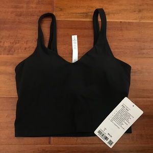 PENDING NWT Lululemon size 6 black Align Tank